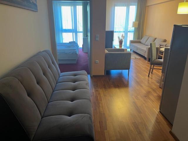Apartment With Mountain View In Hotel Crocus, Strbske Pleso Exterior photo